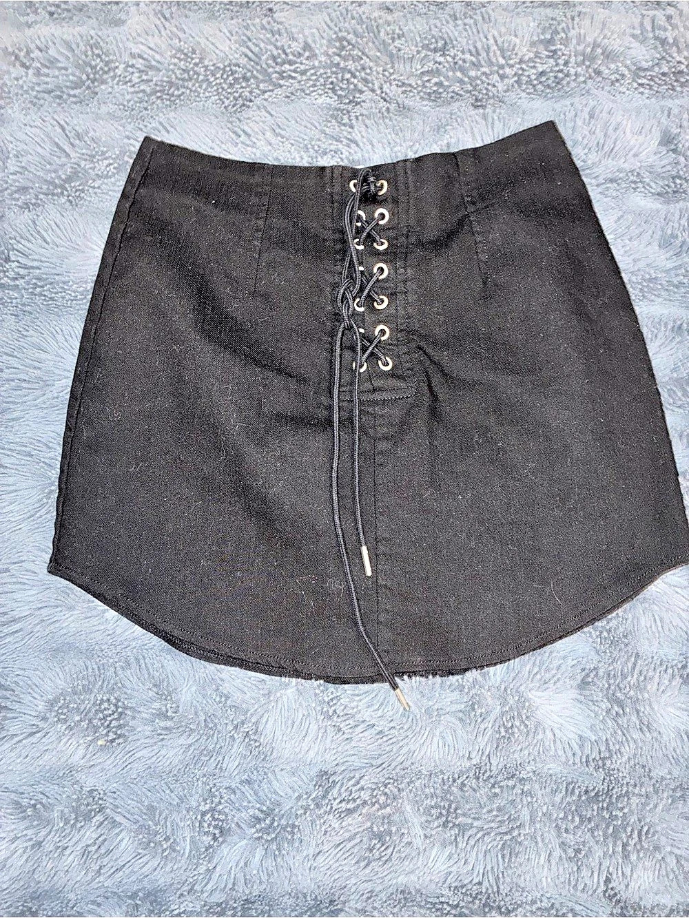 Forever 21 Black Lace-Up Front Mini Skirt Size Small
